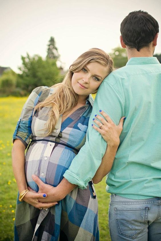عکس پروفایل برای دوران بارداری | عکس های عاشقانه بارداری زن و شوهر