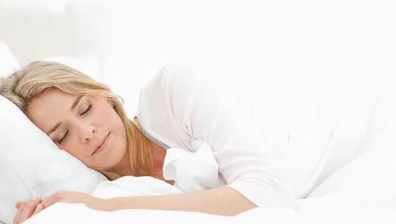 ترفند خواب سریع و تضمینی | با روش خواب نظامی ظرف 2 دقیقه بخوابید!