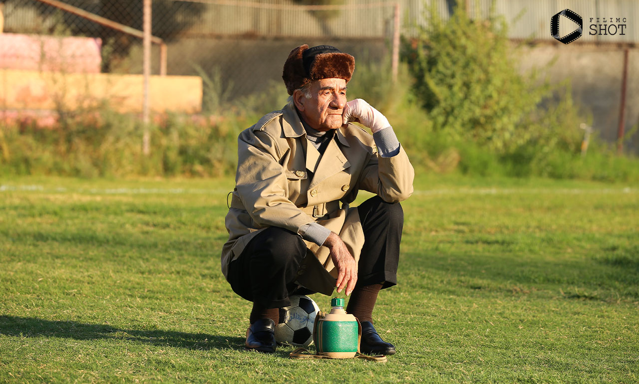 سعید پورصمیمی در نقش پرویز دهداری در فیلم پرویزخان